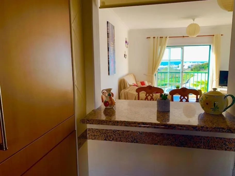 Casa Da Luz 5 - St James Apt 2 Bedrooms , Amazing Sea View , Pool , Wifi 0*, Praia Da Luz Portugal