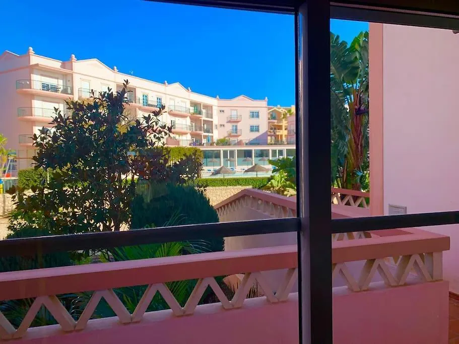 Casa Da Luz 5 - St James Apt 2 Bedrooms , Amazing Sea View , Pool , Wifi 0*, Praia Da Luz